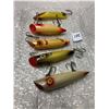 Image 4 : 5 Vintage fishing lures - 4 1/2" to 5"