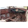 Image 10 : 1930 model A Tudor with frame, fenders, headlights, hood and visor *Item located off-site* Forklift 