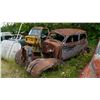 Image 1 : late 1930's 2dr car - possibly Plymouth - lot 387 fenders match *Item located off-site* Forklift ava