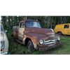 Image 3 : 1952 international L-110 1/2 ton short box - complete, measures same wheel base as crown Victoria *I
