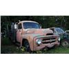 Image 2 : 1954 international R-130 - complete, engine turns, west coast mirrors, good door glass and back wind