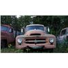 Image 3 : 1954 international R-130 - complete, engine turns, west coast mirrors, good door glass and back wind