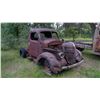 Image 4 : 1937 international truck - yard art or parts *Item located off-site* Forklift available for fee