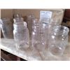 Image 1 : 12 Gem quart Jars