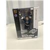 Image 1 : Wayne Gretzky Action FIgurine