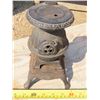 Image 1 : Mini Cast stove