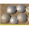 Image 3 : 9 Antique Ford hub caps