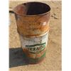 Image 1 : Texaco 20lbs metal drum with contents: 2 grease guns, tins, etc.