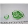 Image 1 : 2 pieces of uranium glass