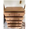 Image 2 : 5 Drawer Dresser