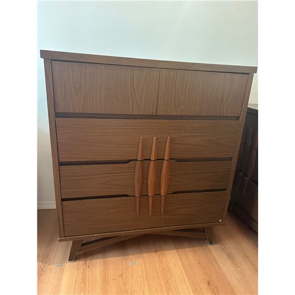 4 Drawer Dresser