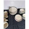 Image 1 : 39 Piece Serving Set