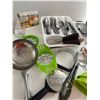 Image 2 : Kitchen Starter Lot