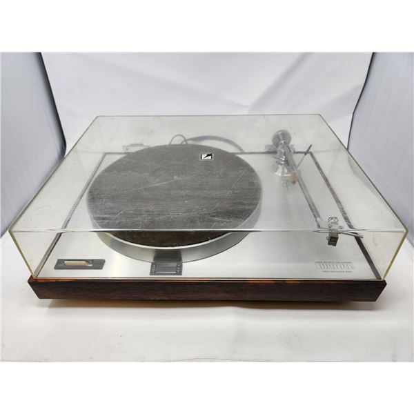 Vintage Luxman Record Player