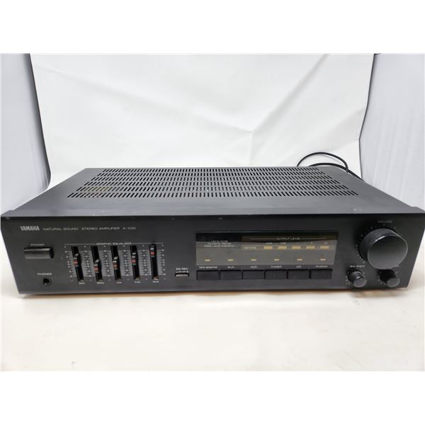 Vintage Yamaha Amplifier