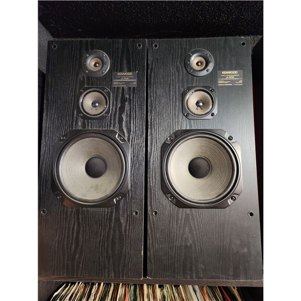Vintage Kenwood Tower Speakers