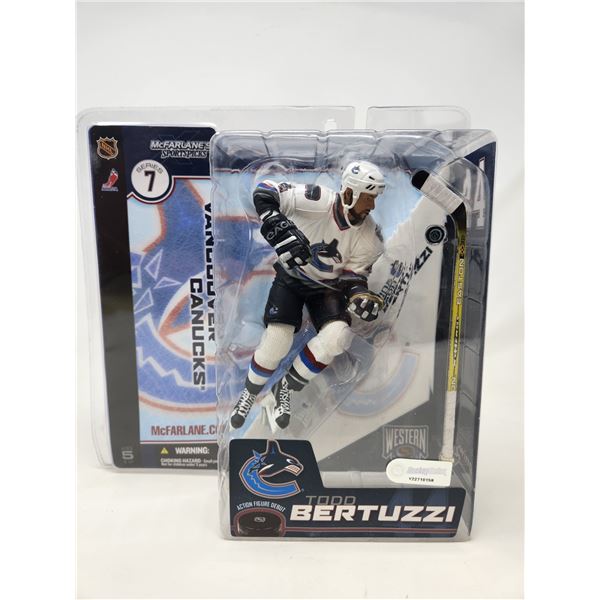 McFarlanes Vancouver Canucks Todd Bertuzzi New Figure