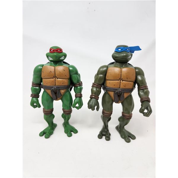 2 Ninja Turtle Figurines from 2004