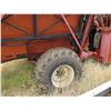 Image 8 : Byron 9600 Harvester, Does Not Run, Parts May Be Missing