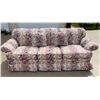 Image 10 : COCHRAN FLORAL SOFA (MATCHES ITEM 10)