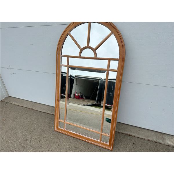 ARCH MIRROR