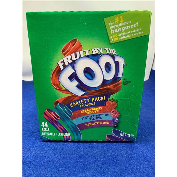 Fruit By The Foot Variety Pack (44 rolls)