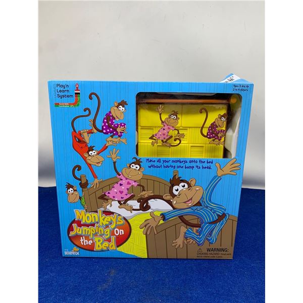 Monkey's Jumping on the Bed game