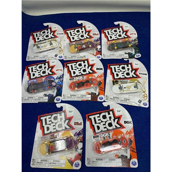 Tech Deck Finger Skateboards (8ct)