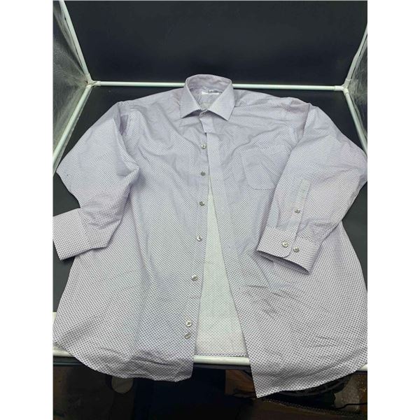 Calvin Klein Regular Fit Wrinkle Free Button Up (XL)