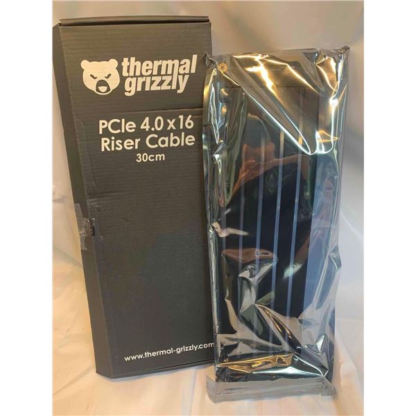 Thermal Grizzly PCle 4.0 x 1.6 Riser Cable