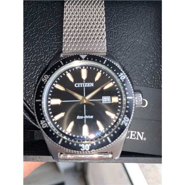 NEW Citizen Eco Drive Mens Date Face Wrist Watch with tags and manual