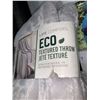 Image 2 : Life Comfort ECO Textured Throw 60"x70"
