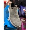 Image 3 : Skechers  Womens Size 11 Grey Slip On Sneakers