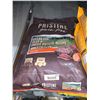 Image 1 : Castor & Pollux Pristine Grain Free Beef & Sweet Potato Dog Kibble 18 Lbs