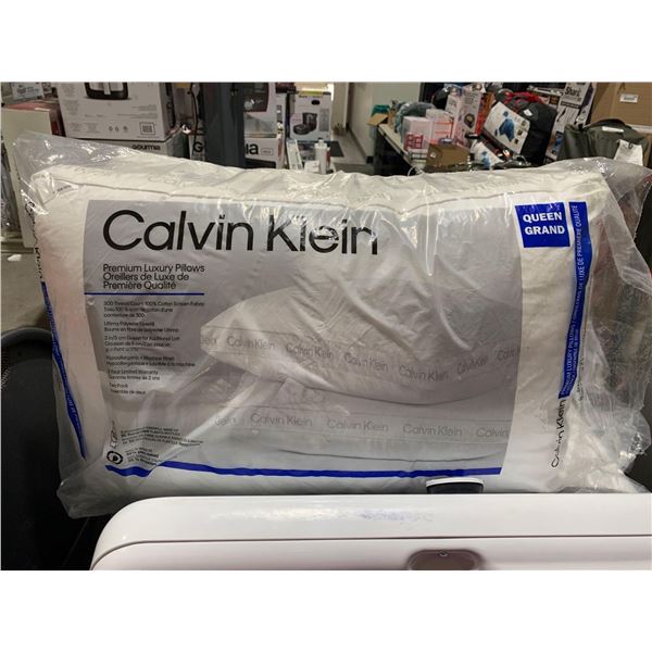 Calvin Klein Pillows set of 2 Queen