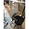 Image 2 : GREY/BLACK MESH BACK MULTI LEVER TASK CHAIR