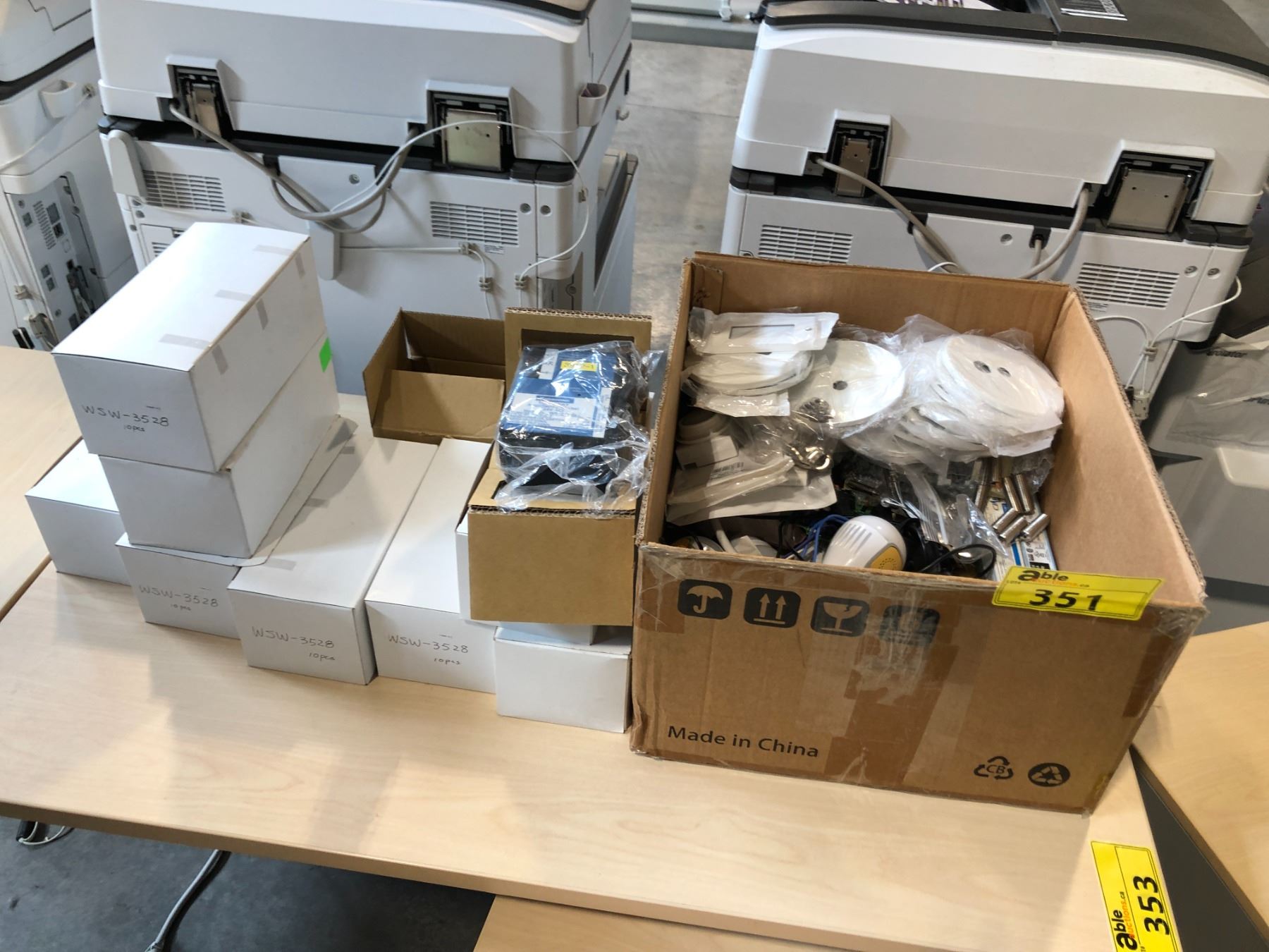 LOT OF MISC ELECTRICAL COMPONENTS, SWITCHES AND BE ON HOME BULBS - Able ...