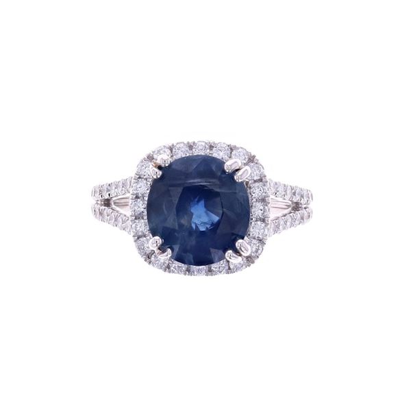 Thailand Sapphire VS2 Diamond & 18k Gold Ring