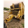 Image 4 : Vermeer Model 605 F Round Baler