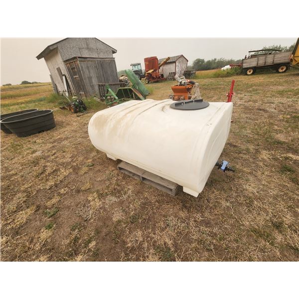 400 Gallon Water Tank - Valve Included