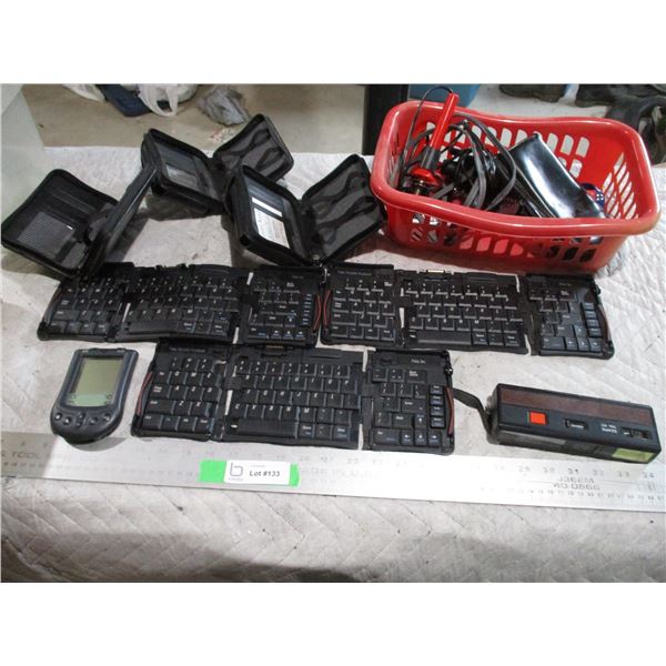 PalmPilot with (3) Keyboards & (3) Cases