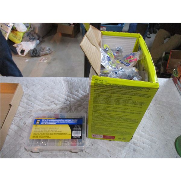 Lot of Ear Plugs, Automotive Fuses, Break Light Set