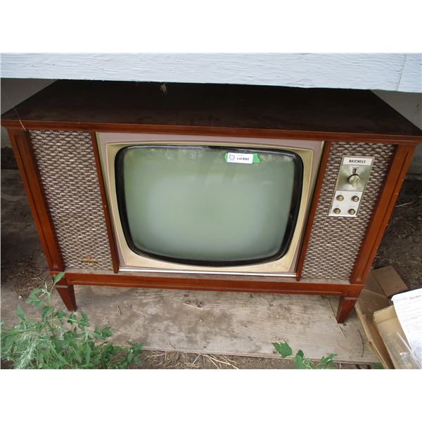 Baycrest Floor Model TV