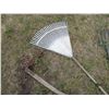 Image 2 : (6) Garden Tools (Potato Fork, Scythe, Hand Cultivators)