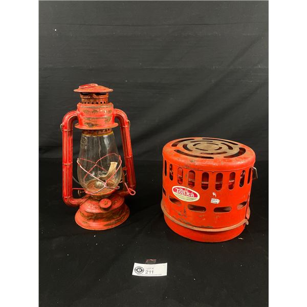 Vintage Metal Tonka Gas Stove & Dietz # 20 Metal Lantern