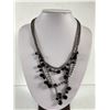 Image 2 : 2 Vintage Necklaces - 1 Multiple Strands