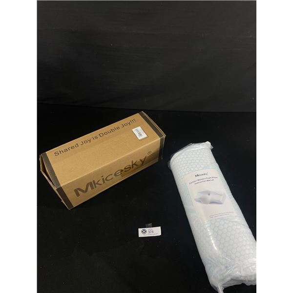 New in Box, Memory Foam Pillow