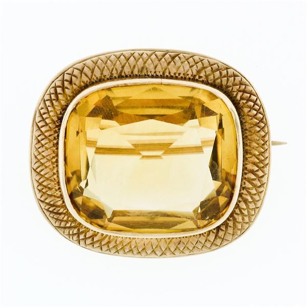 Antique 14K Rosy Yellow Gold 20 ctw Cushion Bezel Citrine Scale Pattern Pin Broo
