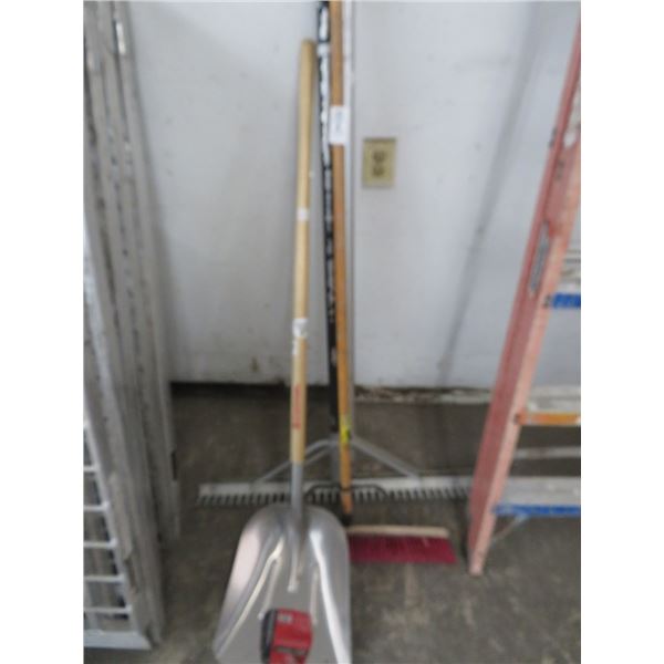 Commrcial Garden Rakes, Shovel and Push Broom