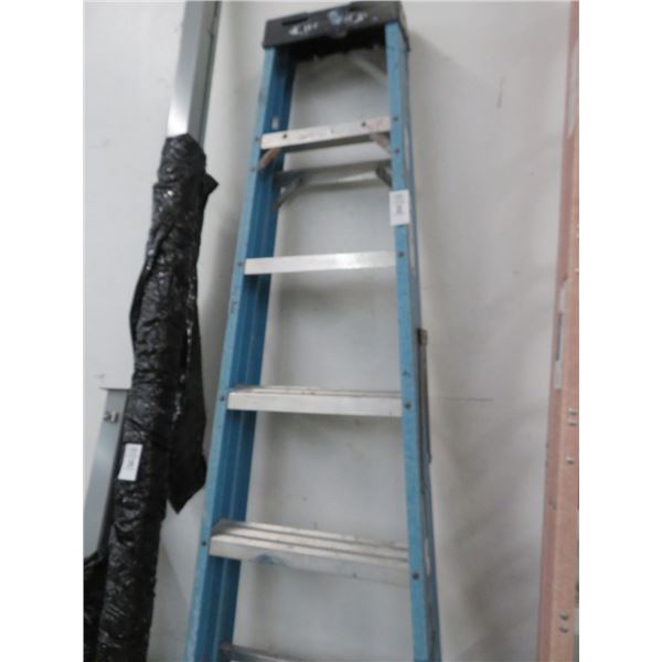 Werner FG 8' Stepladder